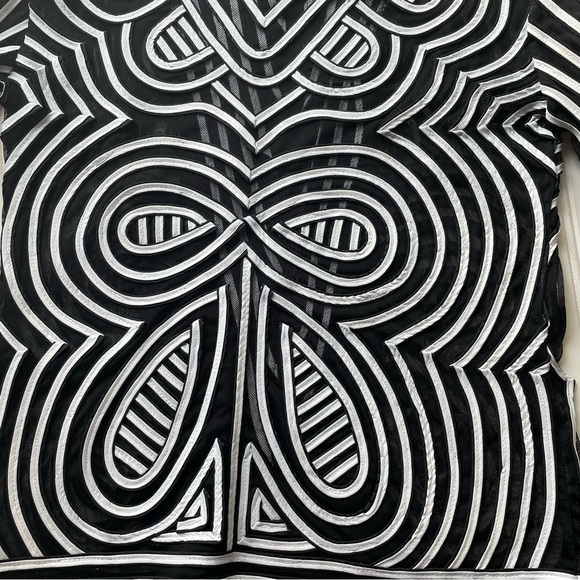 Damee Mesh jacket black white Size Small full zip NWOT geometric striped trim - Picture 7 of 13